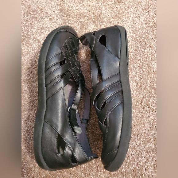 Black Braretraps Women Flats Velcro Strap - Picture 3 of 8